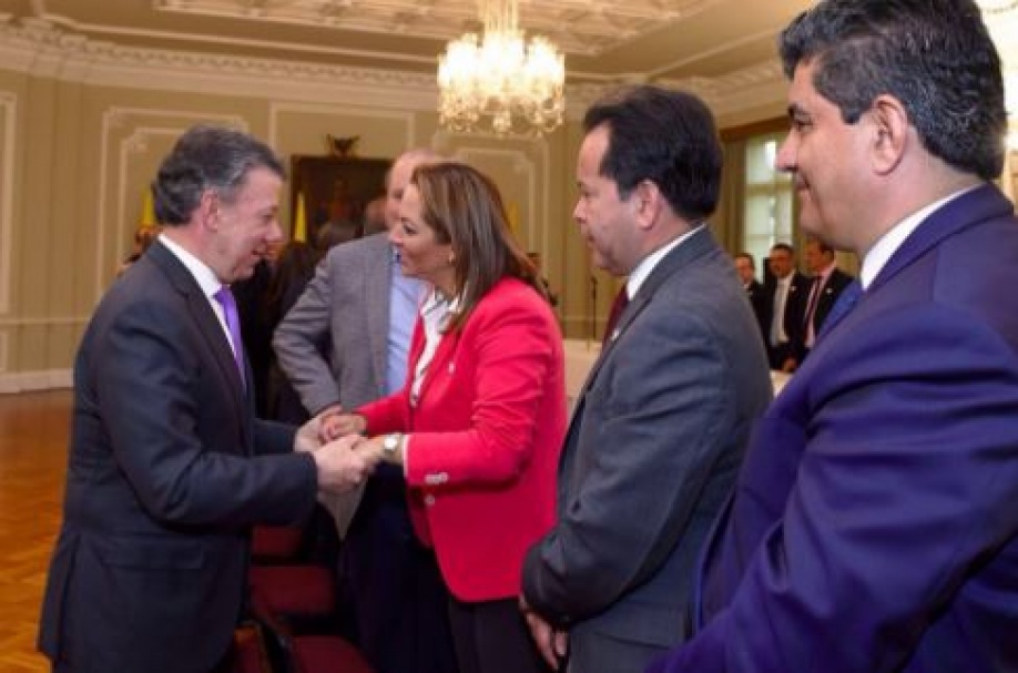 Marcela Amaya felicitó al Premio Nobel de Paz, Juan Manuel Santos 1