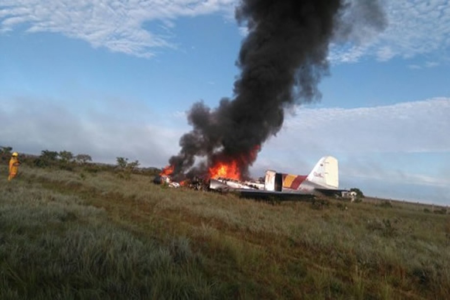 Cuerpo de Bomberos de Puerto Gaitán confirma que avión accidentado es DC3 1