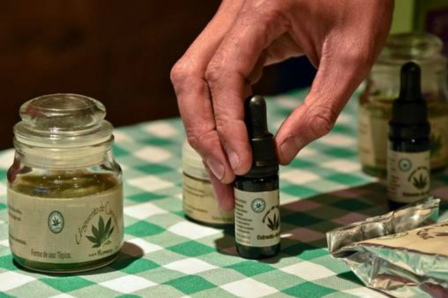 Gobierno expide tres resoluciones para uso médico y científico del cannabis 1