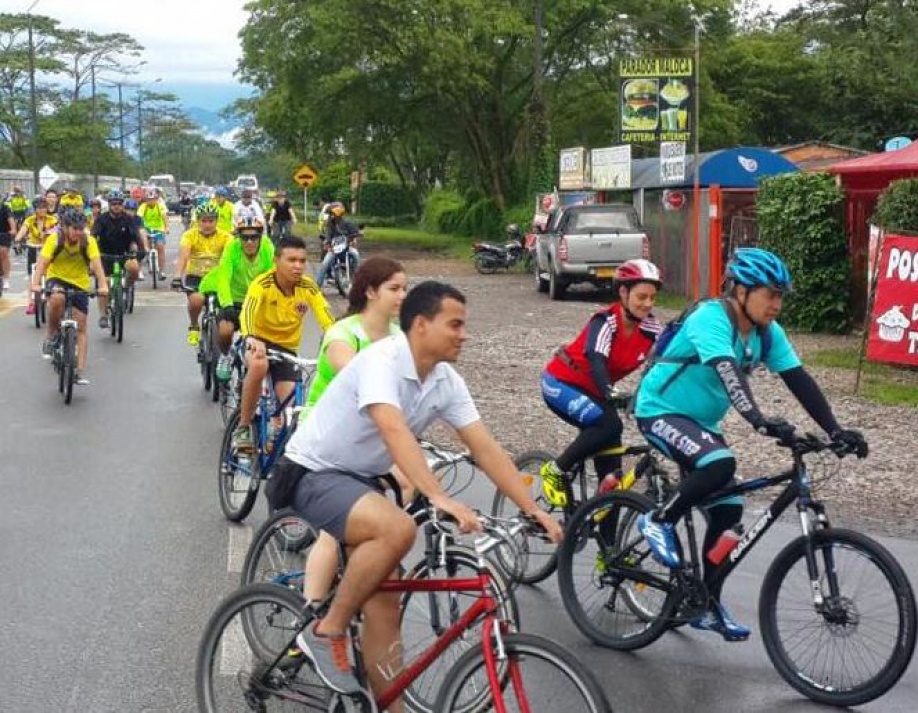 Siete llaneros pedalearán hasta Ibagué para participar en Foro de la Bicicleta 1