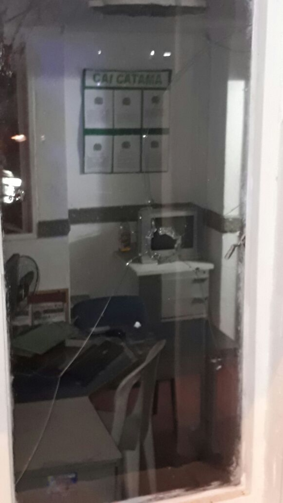 Desconocidos lanzaron artefacto explosivo contra CAI en Villavicencio 1