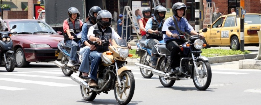 Empresas deben brindar protección obligatoria a empleados que laboran con motocicleta 1