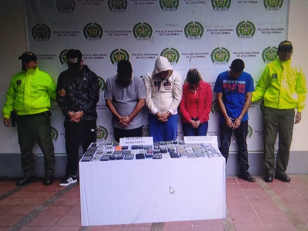 Capturan a cinco delincuentes dedicados al hurto en Villavicencio 1