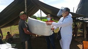Entregan ayudas a indígenas Nükak Maku en Guaviare 2