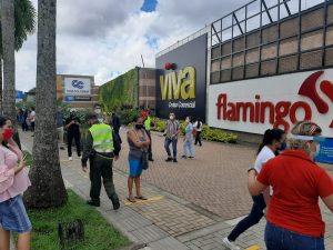 Controles constantes en Villavicencio por el día sin IVA 2