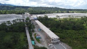 Puente La Amistad con restricción de carga superior a 4 toneladas 5