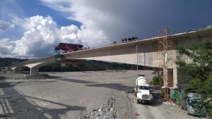 Avanza la construcción del puente La Amistad entre El Castillo y Cubarral 2