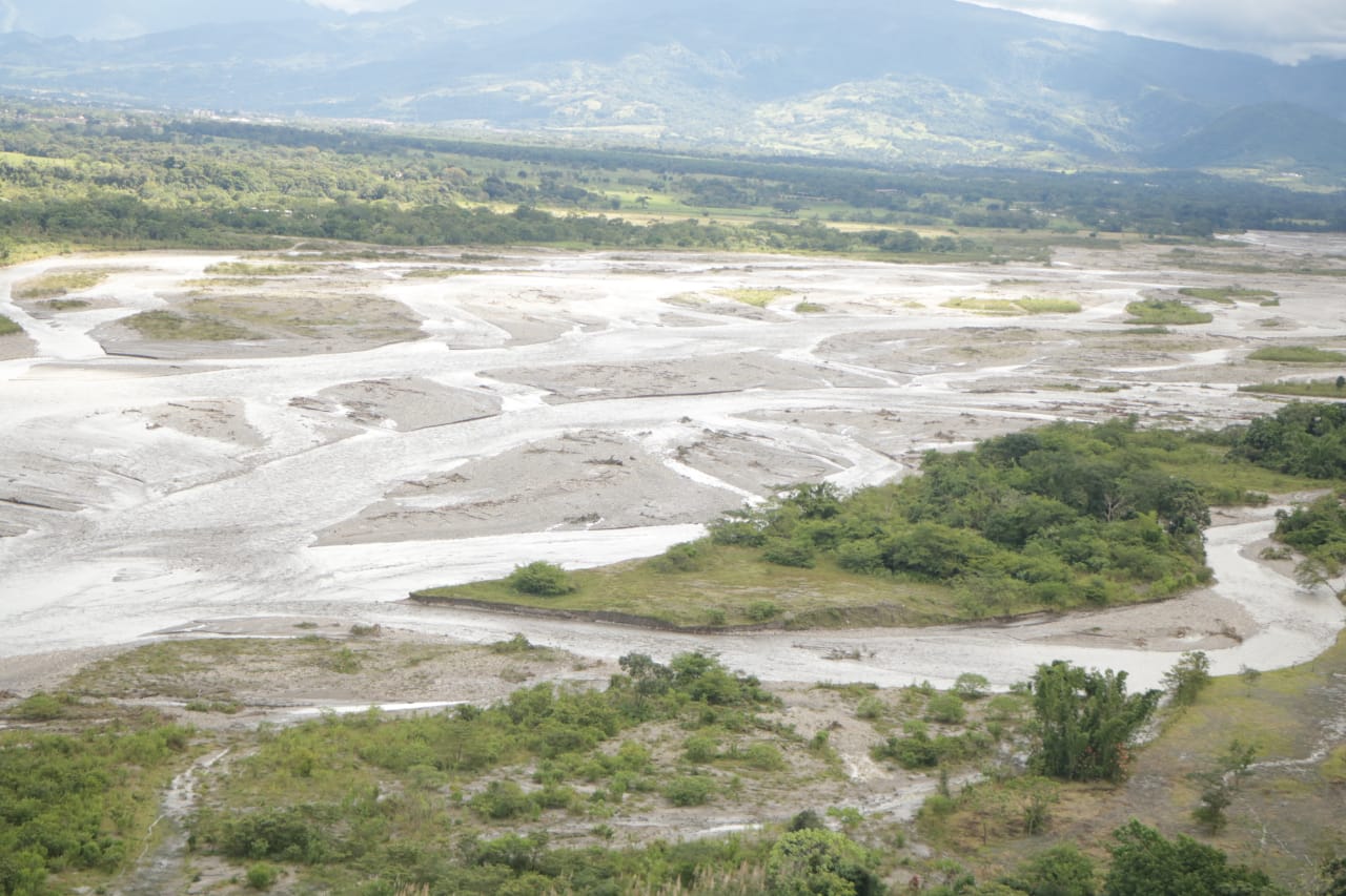 Sistema de monitoreo ambiental en el río Guayuriba 1