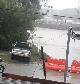 Vías, también afectadas por torrenciales aguaceros de este sábado 3 Vías, también afectadas por torrenciales aguaceros de este sábado 3