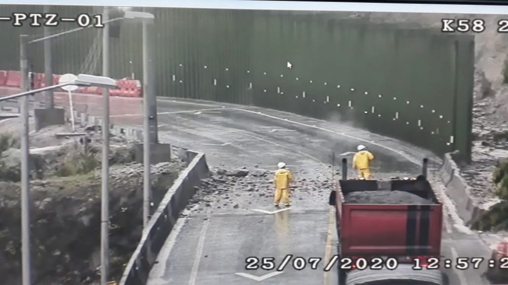 Vías, también afectadas por torrenciales aguaceros de este sábado 4 Vías, también afectadas por torrenciales aguaceros de este sábado 4
