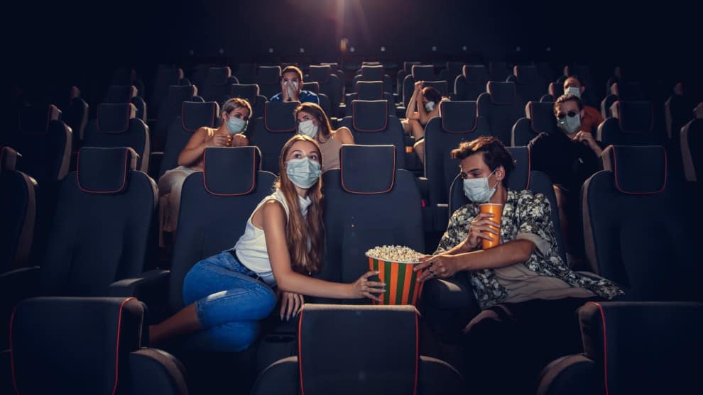 Reabrirán salas de cine en Colombia 1
