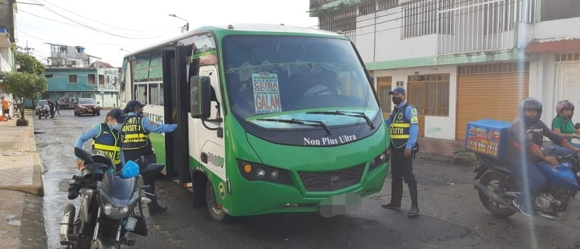 Sobrecupo en colectivos ya deja a 20 conductores sancionados en Villavicencio 1
