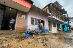 Más de 200 familias damnificadas en Villavicencio por fuertes lluvias 4