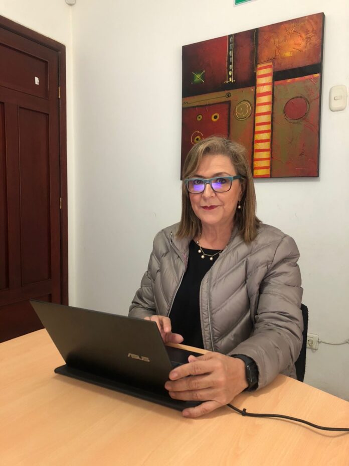 Luz Victoria Salazar