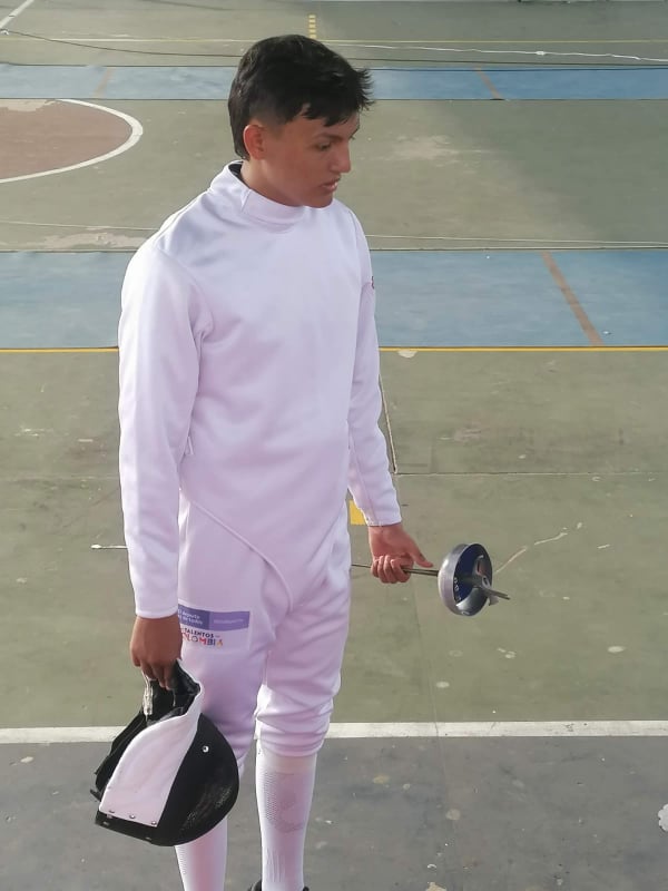 Joven de Villavicencio es campeón del Esgrima en los Juegos Intercolegiados 2021 1