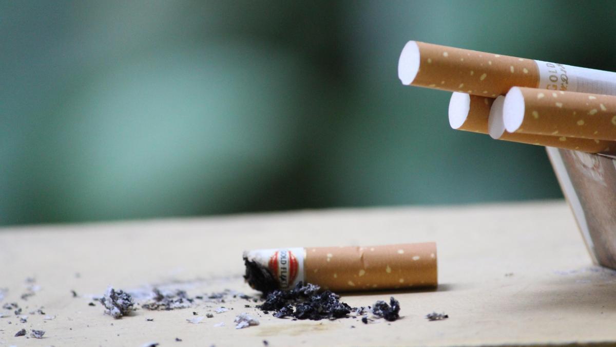 Se redujo en un millón la cantidad de fumadores en el país 1