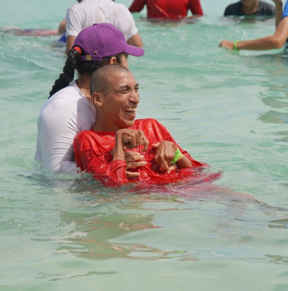 60 niños de Puerto Gaitán en condición de discapacidad, conocieron el mar 2