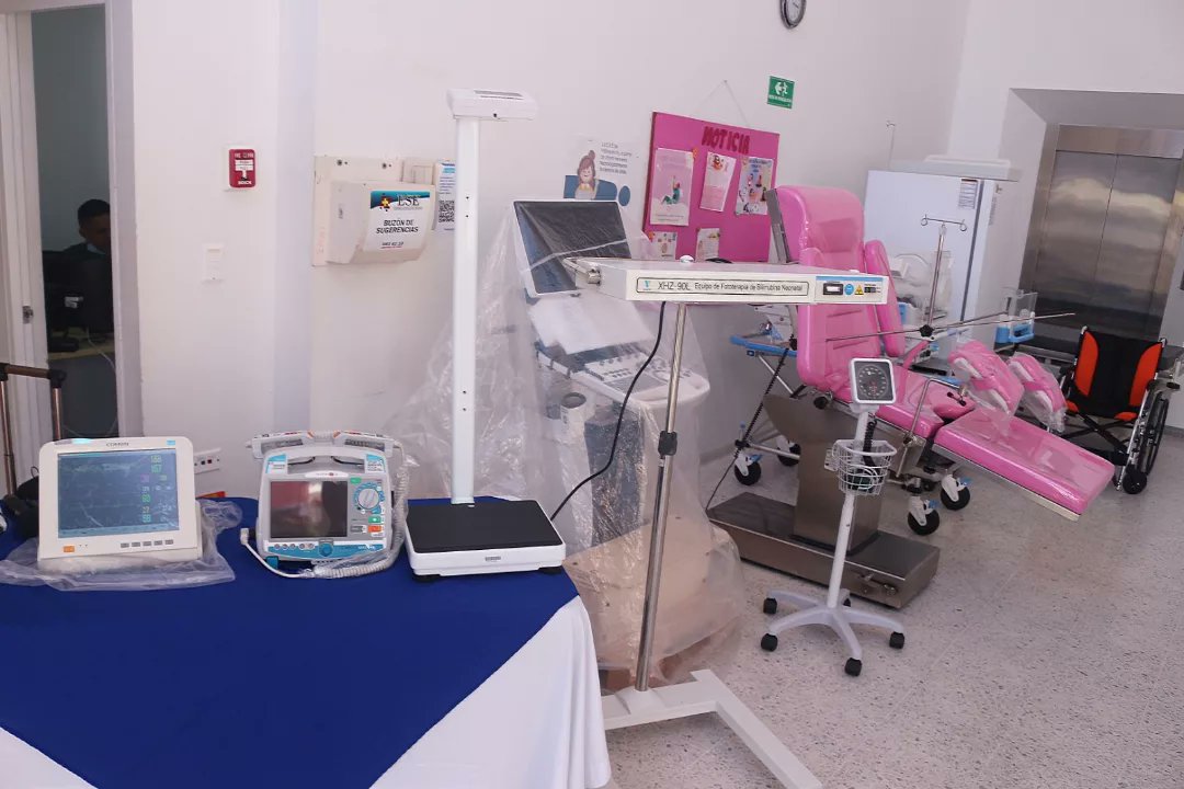 Entregan 139 equipos para mejorar atención a madres gestantes en Villavicencio 1