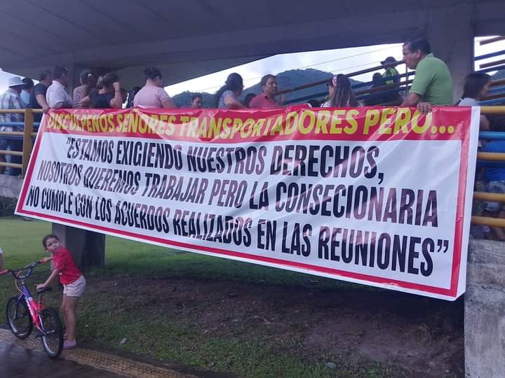 Vía al Llano: paso intermitente por protesta en Pipiral 1 Vía al Llano: paso intermitente por protesta en Pipiral 1