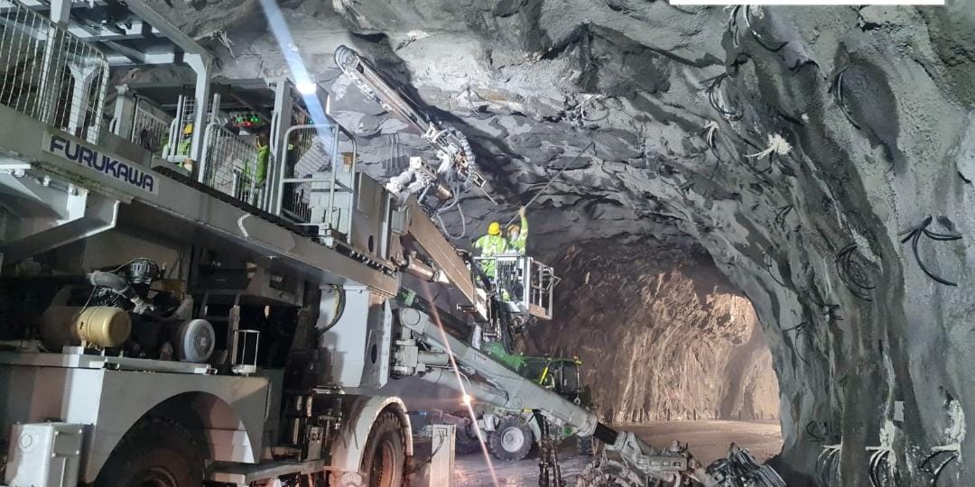 Vía al Llano: avanzan obras en el túnel de Quebradablanca 1