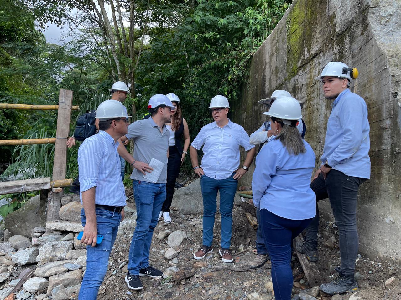 Alcadía: por lluvias se retrasan las obras del puente en Parque Infantil 1 Alcadía: por lluvias se retrasan las obras del puente en Parque Infantil 1