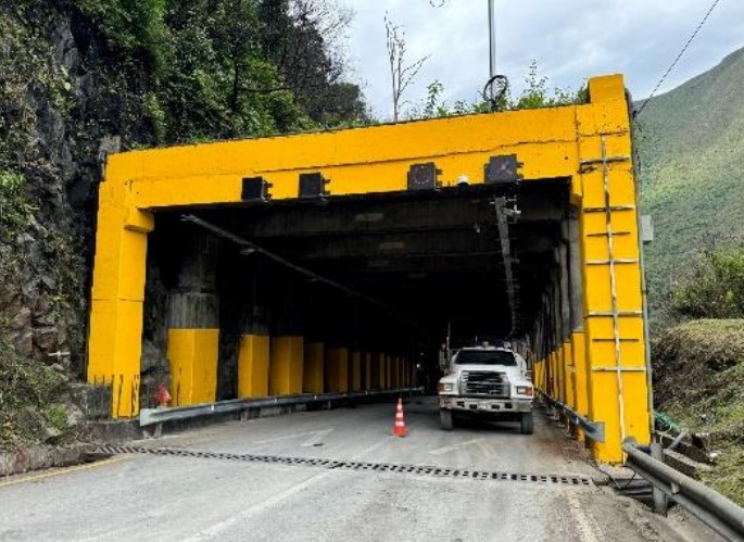 Finalizaron obras en túneles de Quebradablanca, pero aún no entrarán en servicio 2 Finalizaron obras en túneles de Quebradablanca, pero aún no entrarán en servicio 2