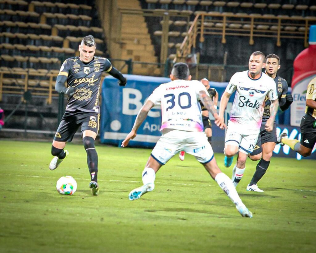 Fortaleza venció a 1-0 a Llaneros y volvieron las sombras sobre el equipo metense 2 Fortaleza venció a 1-0 a Llaneros y volvieron las sombras sobre el equipo metense 2