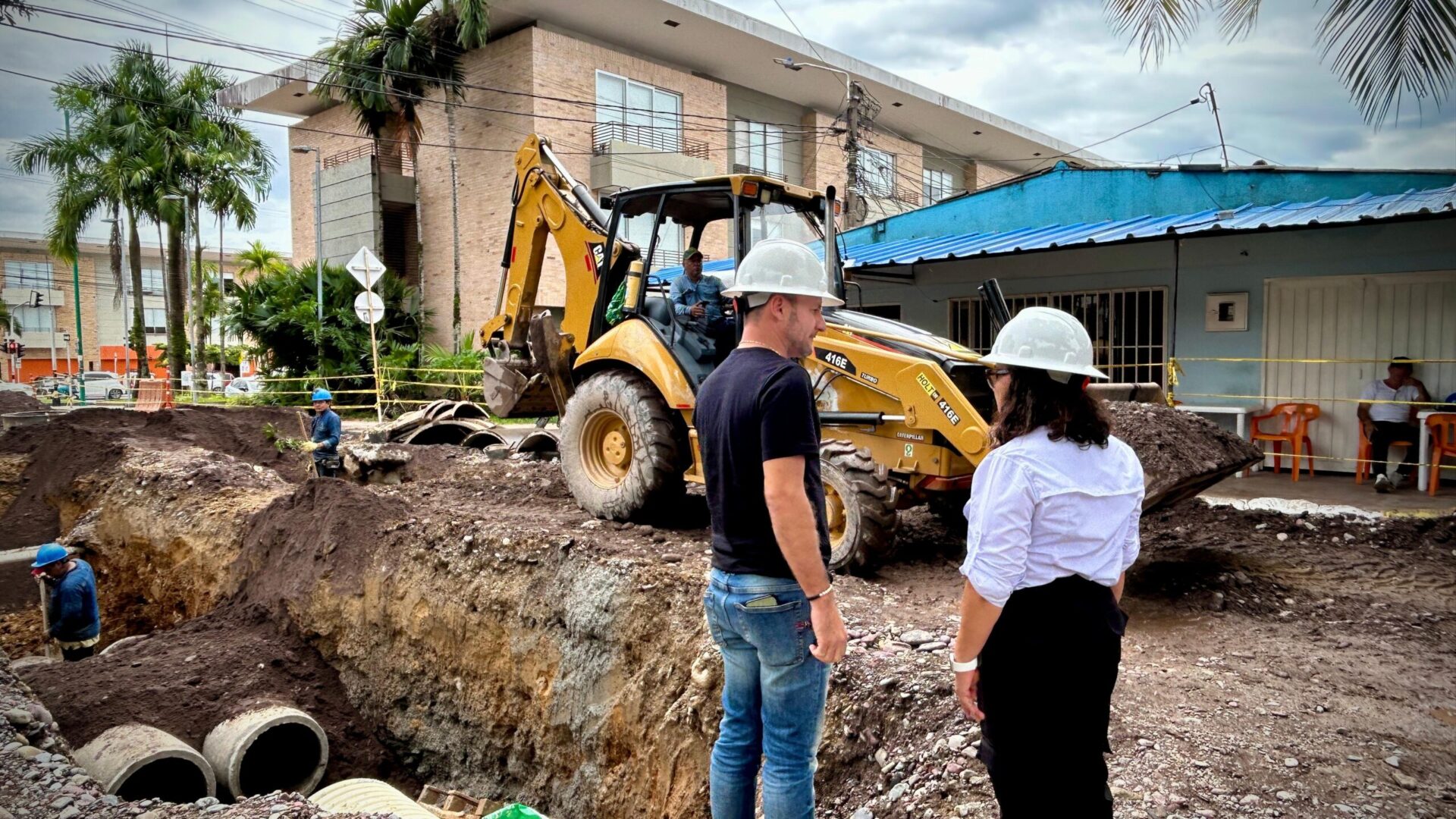 Avanzan obras de alcantarillado sanitario y pluvial en el barrio La Esperanza de Villavicencio 1 Avanzan obras de alcantarillado sanitario y pluvial en el barrio La Esperanza de Villavicencio 1