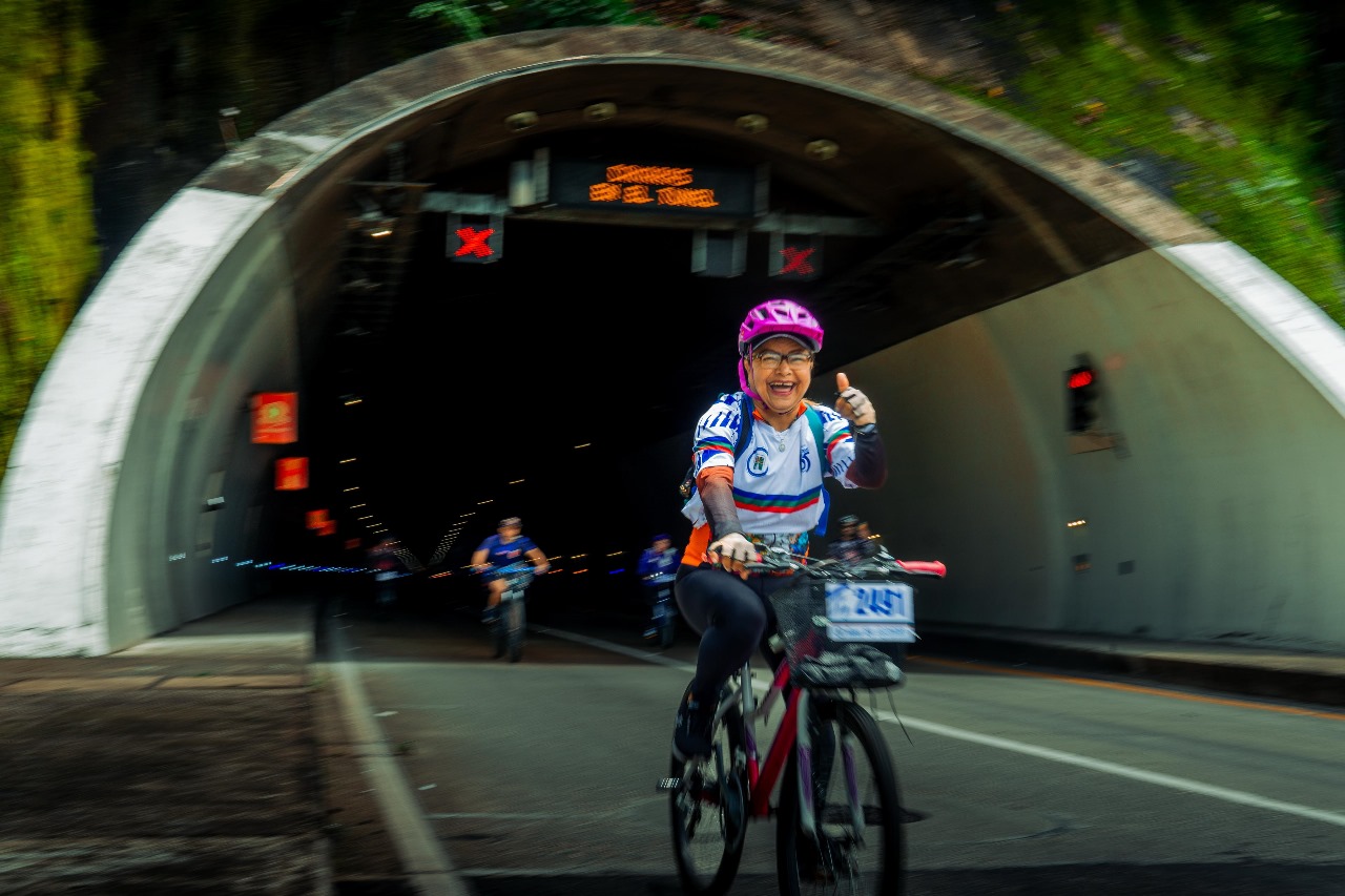 Cerca de 17.000 ciclistas llegaron a Villavicencio en la Séptima Travesía desde Bogotá 3 Cerca de 17.000 ciclistas llegaron a Villavicencio en la Séptima Travesía desde Bogotá 3