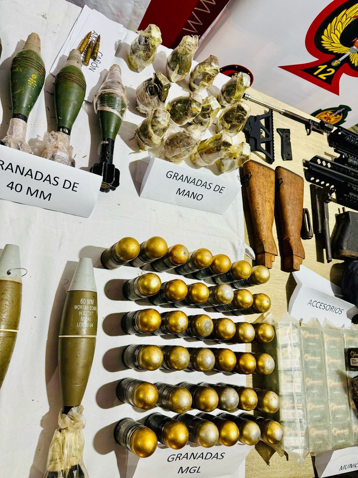 Incautan fusiles, granadas y explosivos a grupo armado en el sur del Meta 1 Incautan fusiles, granadas y explosivos a grupo armado en el sur del Meta 1