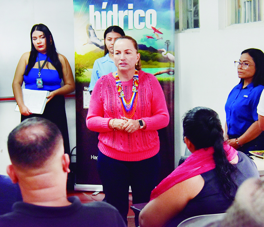 Barrios y veredas de Villavicencio reciben la orientación que garantiza agua legal y sostenible 2 Barrios y veredas de Villavicencio reciben la orientación que garantiza agua legal y sostenible 2