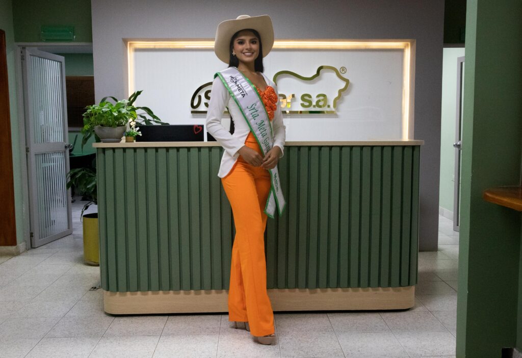 Señorita Meta fue elegida nueva Reina Nacional de la Ganadería 2 Señorita Meta fue elegida nueva Reina Nacional de la Ganadería 2