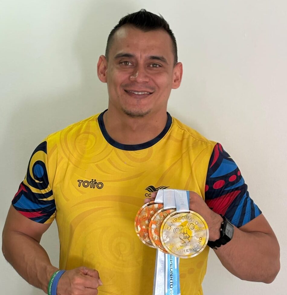 Orgullo del Meta: Hugo Montes logra tres medallas en el Panamericano de Pesas 2025 17