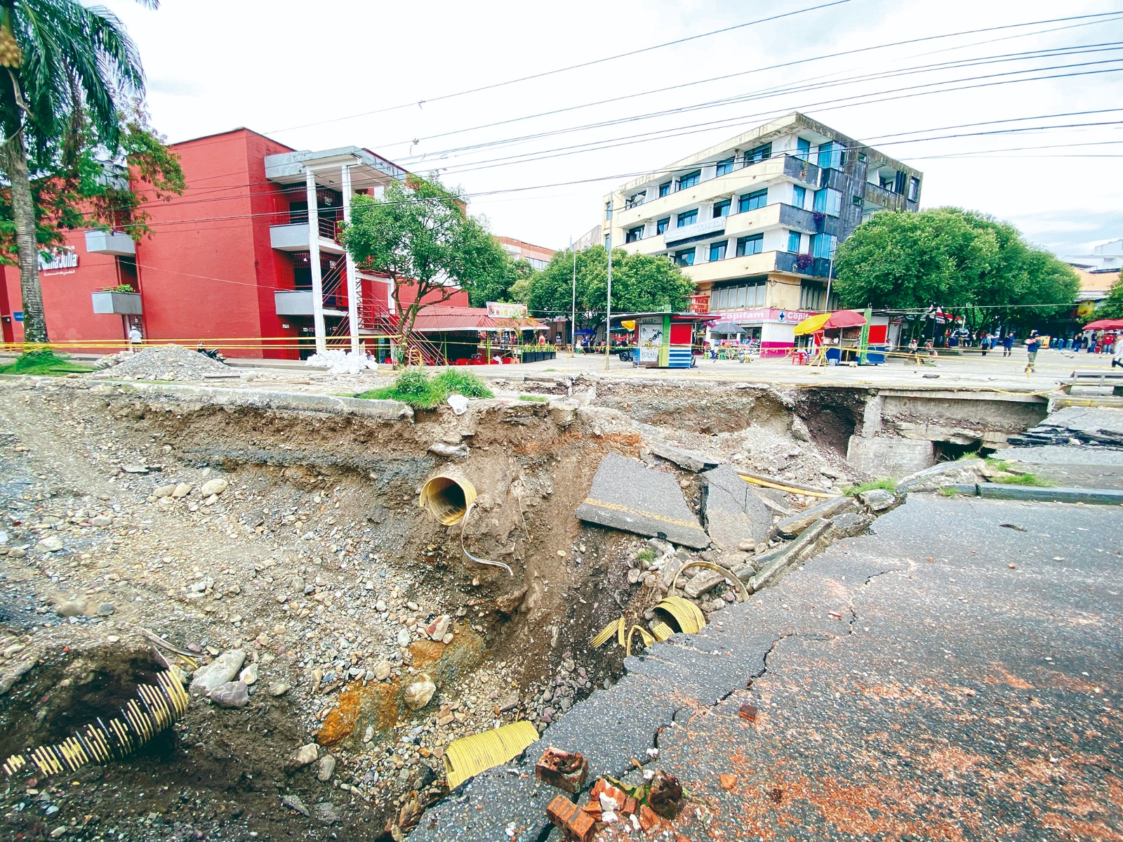 Colapso del puente en Villa Julia: proyectan nuevas obras y posible puente metálico provisional 1 Colapso del puente en Villa Julia: proyectan nuevas obras y posible puente metálico provisional 1