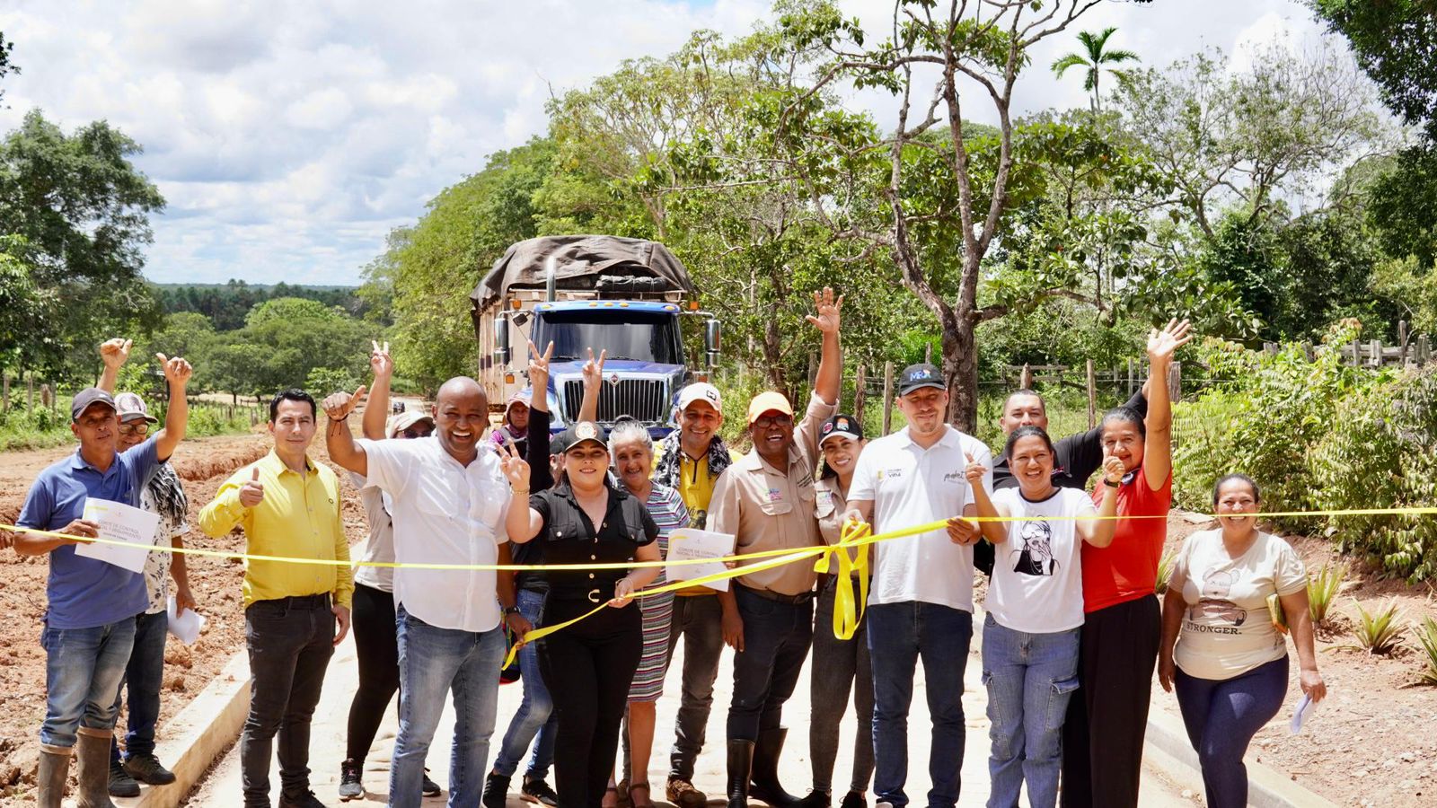 Más de diez veredas de Puerto Rico (Meta) se benefician con nuevo tramo vial 2 Más de diez veredas de Puerto Rico (Meta) se benefician con nuevo tramo vial 2