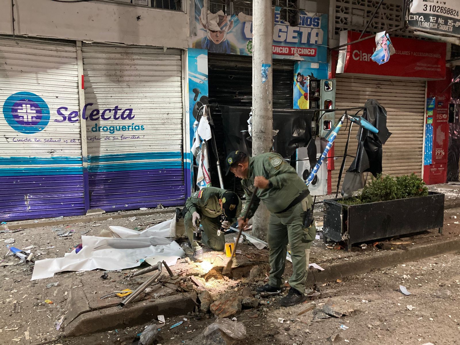 Artefacto explosivo estalló en Florencia (Caquetá) y dejó daños en comercios 1 Artefacto explosivo estalló en Florencia (Caquetá) y dejó daños en comercios 1