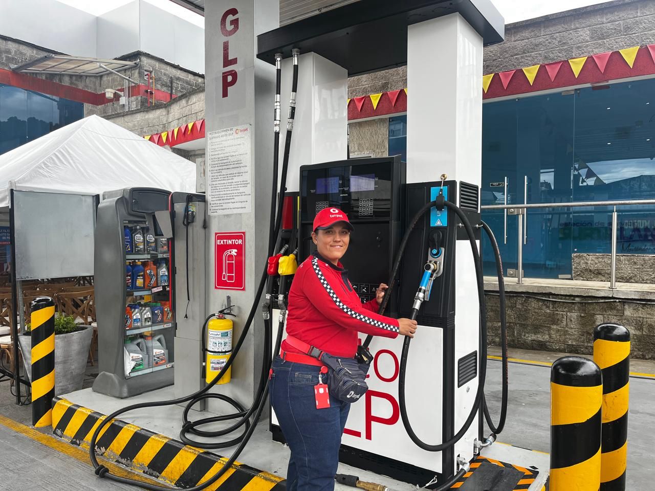 Villavicencio estrena estaciones de AutoGLP en el Barzal y La Paz 2