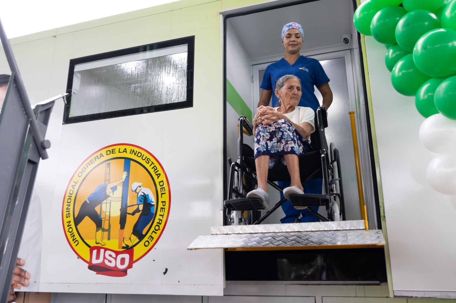 Una unidad médica sobre ruedas comienza su recorrido por el Meta 2