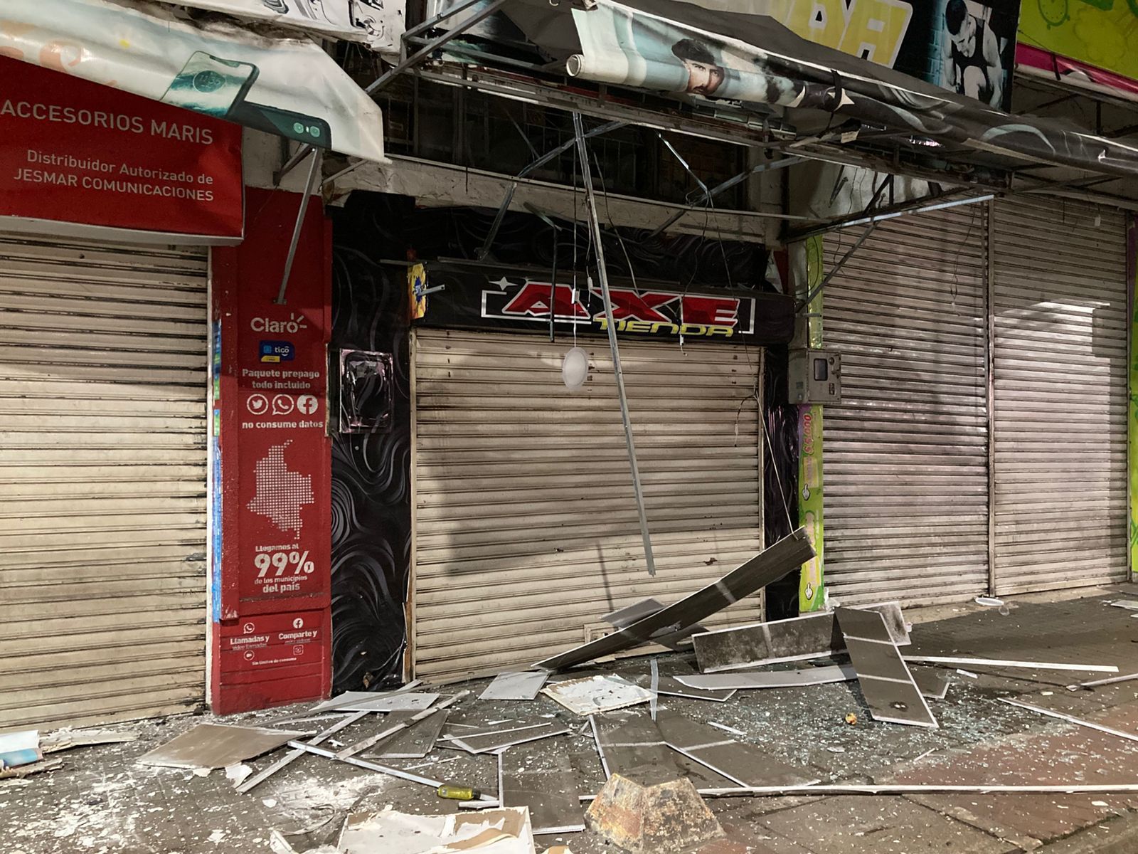 Artefacto explosivo estalló en Florencia (Caquetá) y dejó daños en comercios 2 Artefacto explosivo estalló en Florencia (Caquetá) y dejó daños en comercios 2