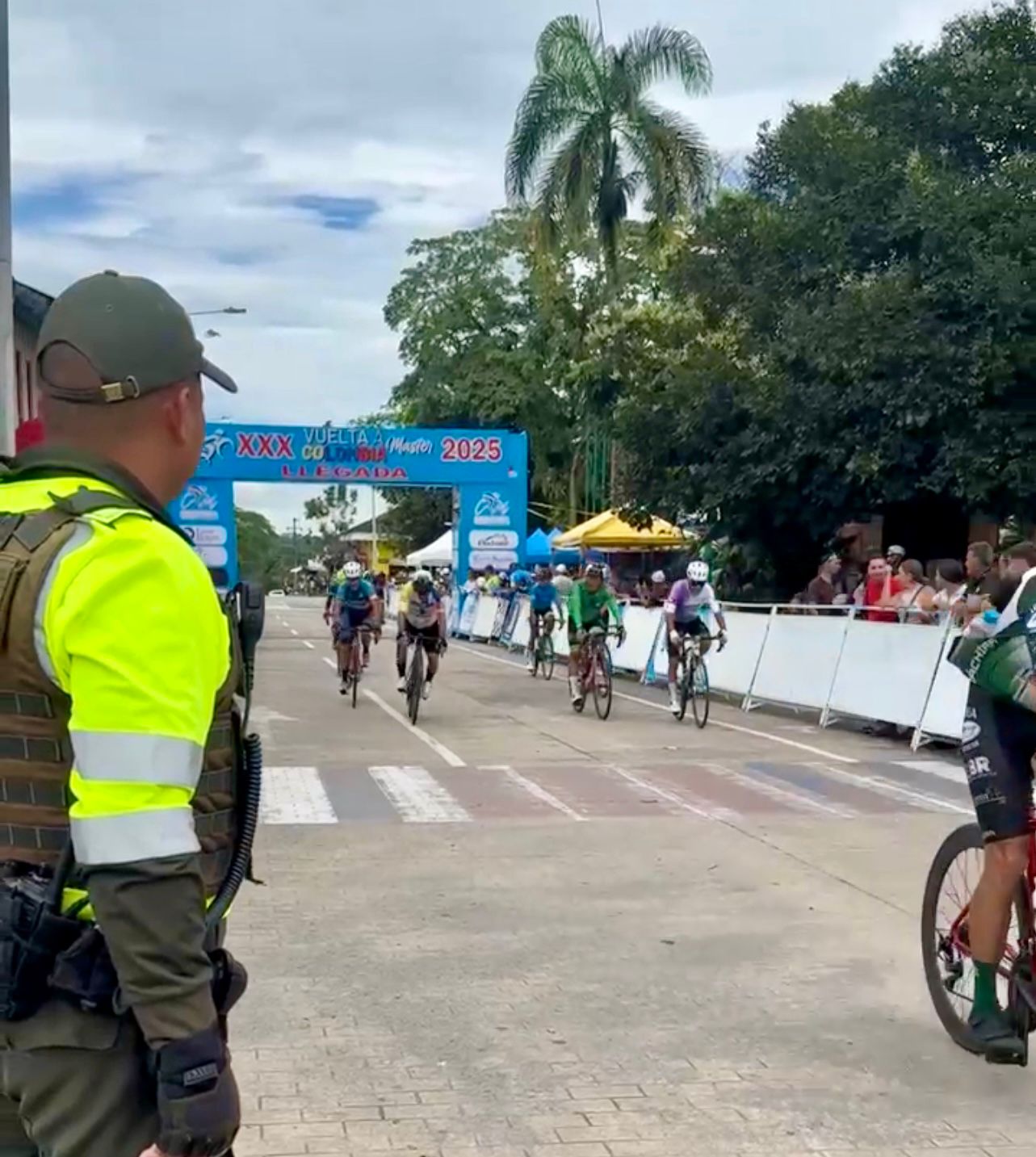 Así transcurrió la tercera etapa de la Vuelta a Colombia Senior Master en Acacías 1 Así transcurrió la tercera etapa de la Vuelta a Colombia Senior Master en Acacías 1
