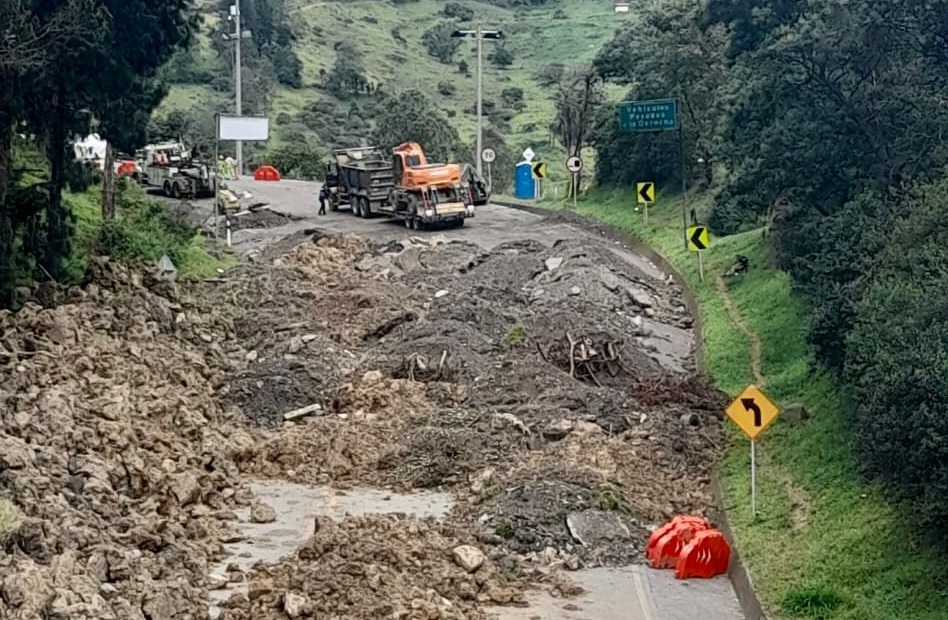 Gobierno proyecta habilitar un carril en el kilómetro 18 de la vía al Llano en mes y medio 3