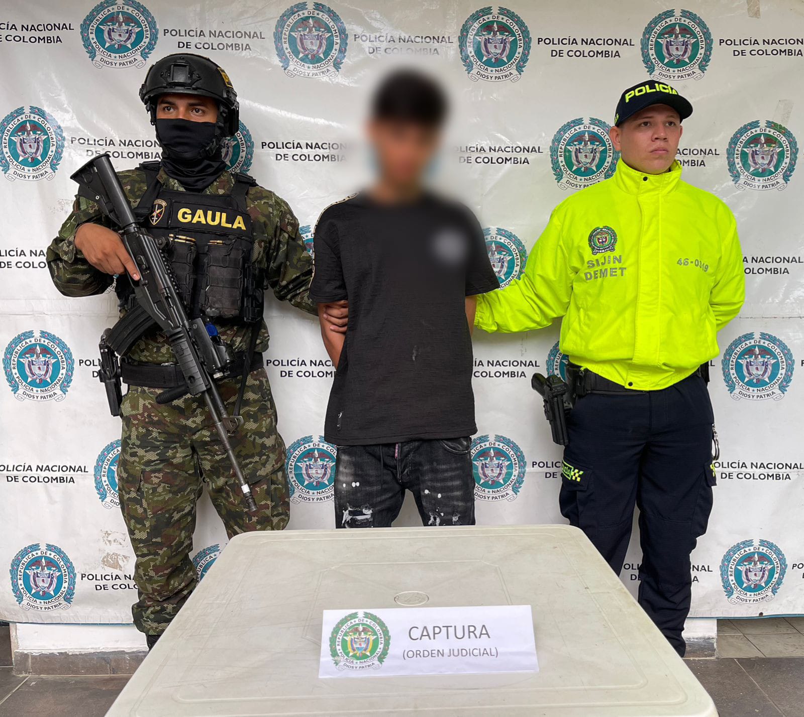 Autoridades esclarecen presunto feminicidio y desarticulan red criminal de “Los Mojorros” en el Meta 3 Autoridades esclarecen presunto feminicidio y desarticulan red criminal de “Los Mojorros” en el Meta 3