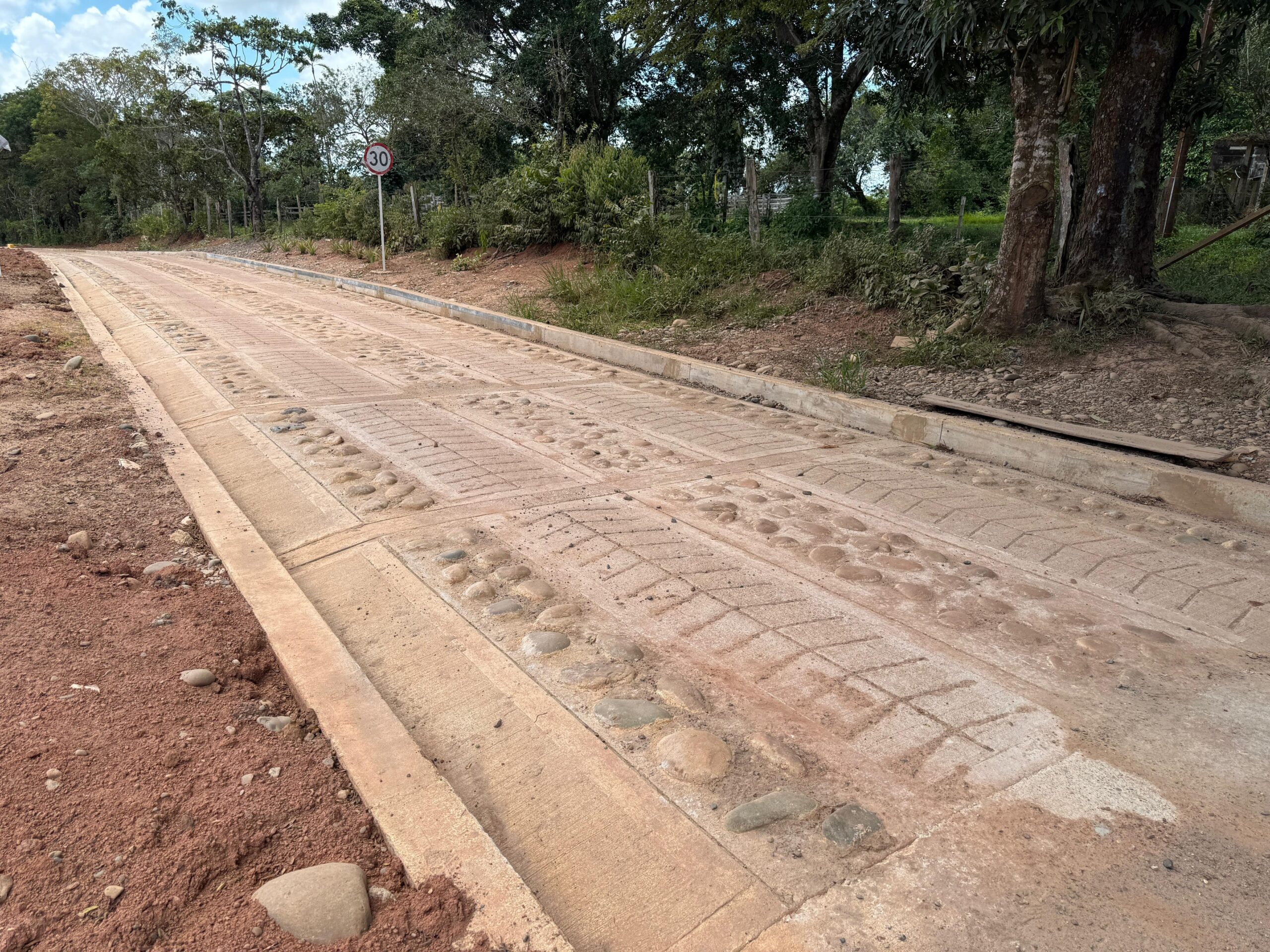 Más de $116 mil millones aprobados para proyectos de infraestructura y educación en Meta y Guaviare 9