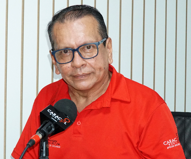 Gustavo Chicangana gana el Premio Simón Bolívar: un homenaje al periodismo en Guaviare 28