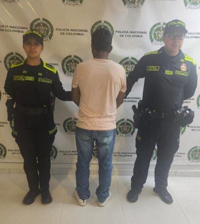 Policía captura en Villavicencio a hombre con circular azul de Interpol 11