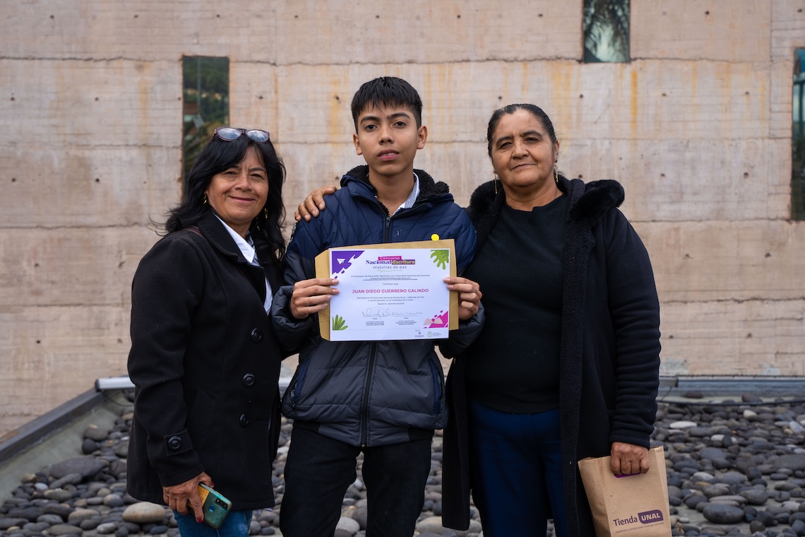 Joven del Meta entre los ganadores del Concurso Nacional de Escritura – Historias de Paz 2025 2 Joven del Meta entre los ganadores del Concurso Nacional de Escritura – Historias de Paz 2025 2