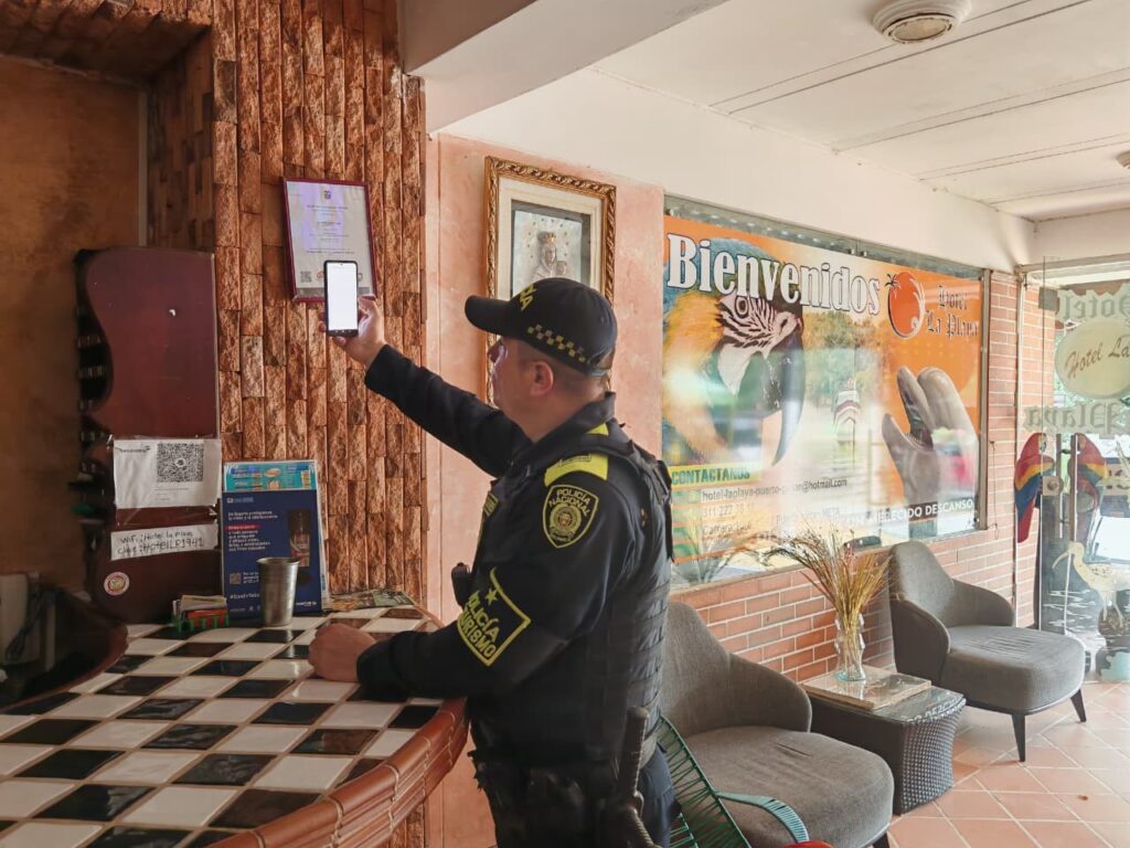 Refuerzan controles a prestadores turísticos en Puerto López y Puerto Gaitán 2