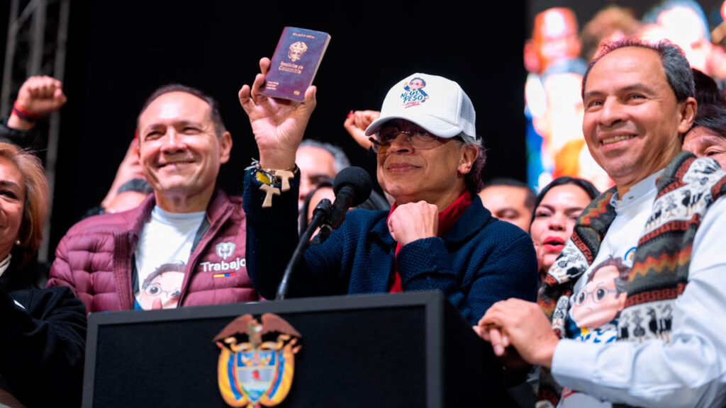 Así será el nuevo pasaporte colombiano