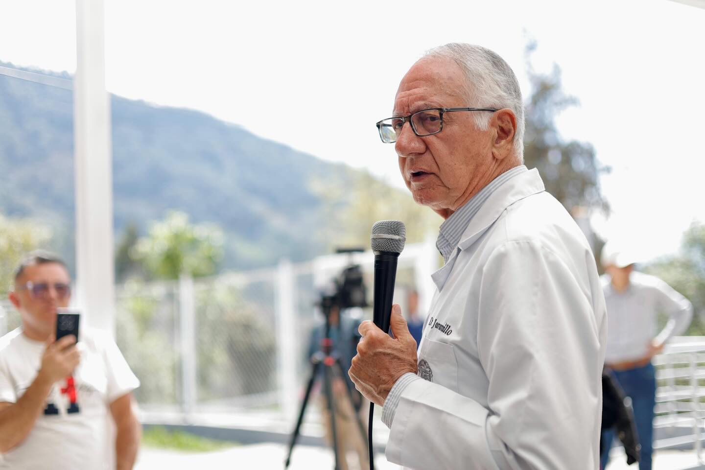 Denuncian penalmente a ministro de Salud por presunto fraude a resolución judicial 1