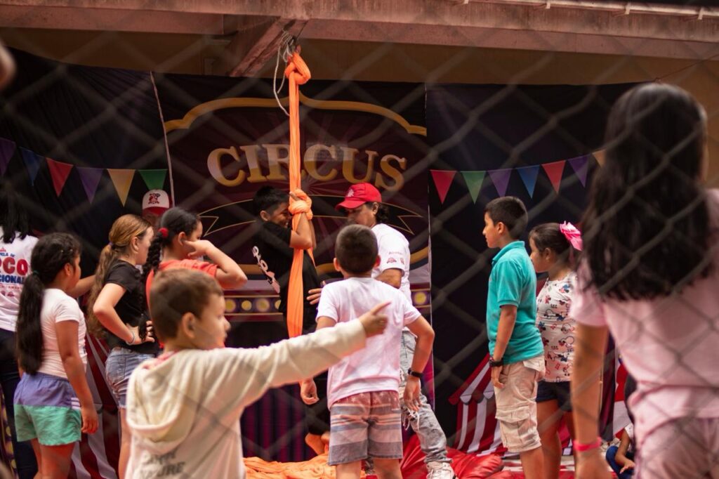 Bibliotecas ofrecen talleres gratuitos de circo en ocho municipios del Meta